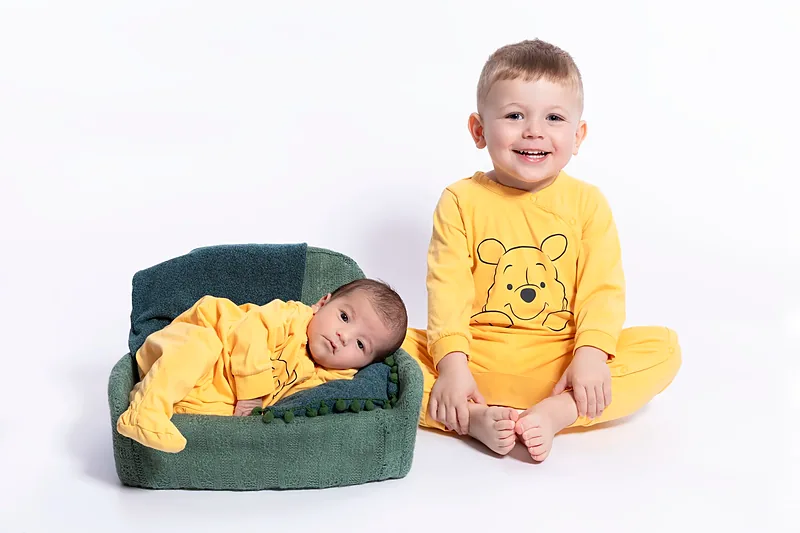 Family photographed by Darina Photography in Barnet, North London