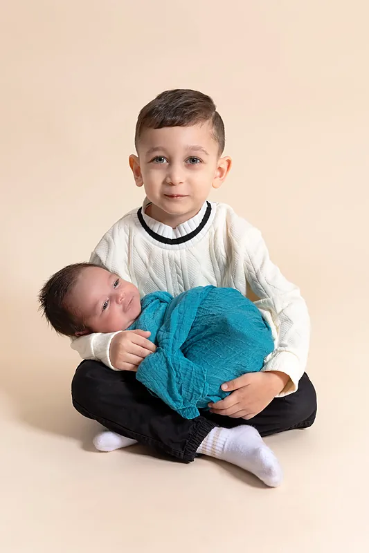 Family photographed by Darina Photography in Barnet, North London
