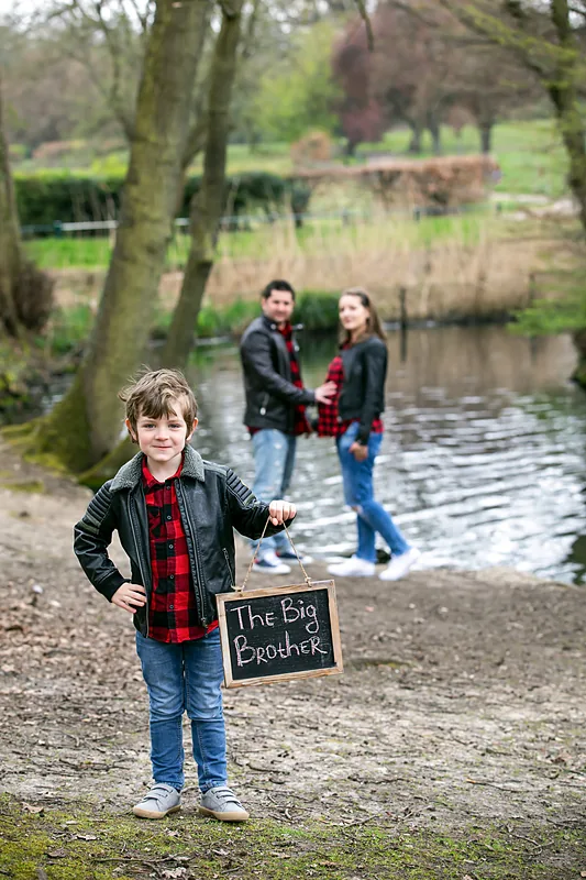 Pregnancy portrait photographed by Darina Photography in Barnet, North London