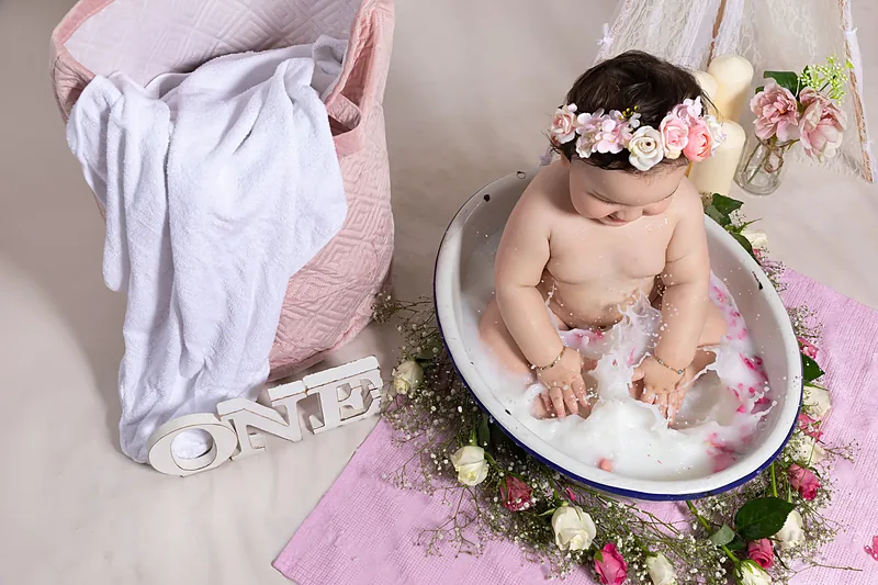 Smash cake birthday session photographed by Darina Photography in Barnet, North London