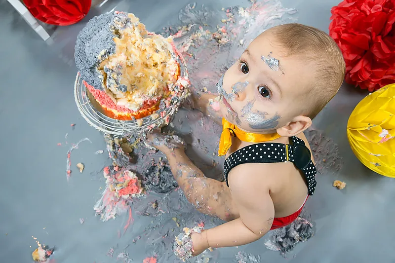 Smash cake birthday session photographed by Darina Photography in Barnet, North London