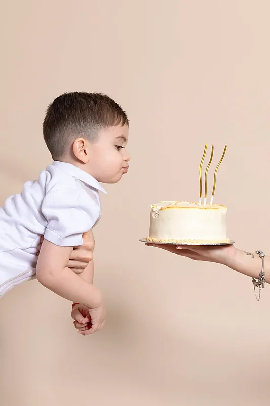 Smash cake birthday session photographed by Darina Photography in Barnet, North London